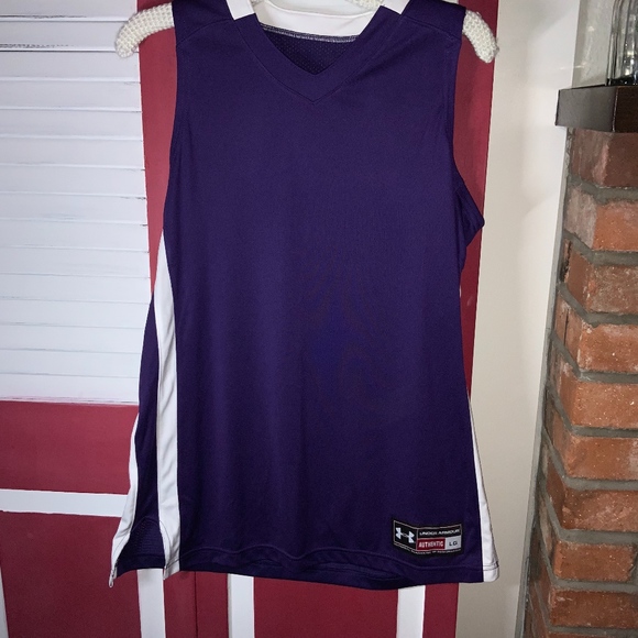 Under Armour Tops - (5 for $20/3 for $11) Under Armour Purple Tank Top
